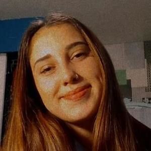 Meet your Posher, Avryel